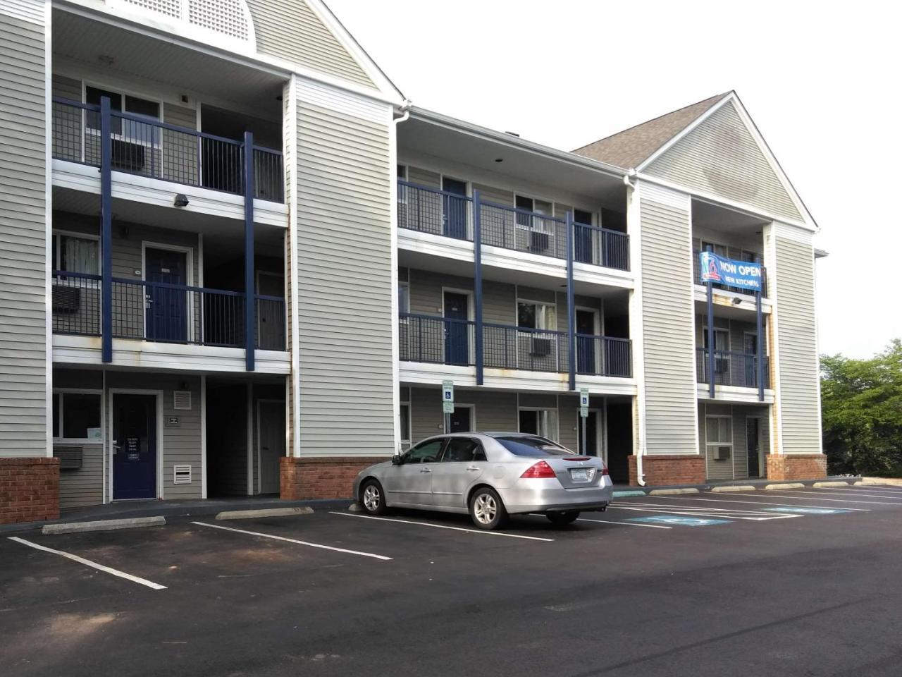 Motel 6-Greensboro, NC - I-40 Buitenkant foto
